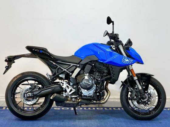 SUZUKI GSX-8S SUZUKI GSX-8S